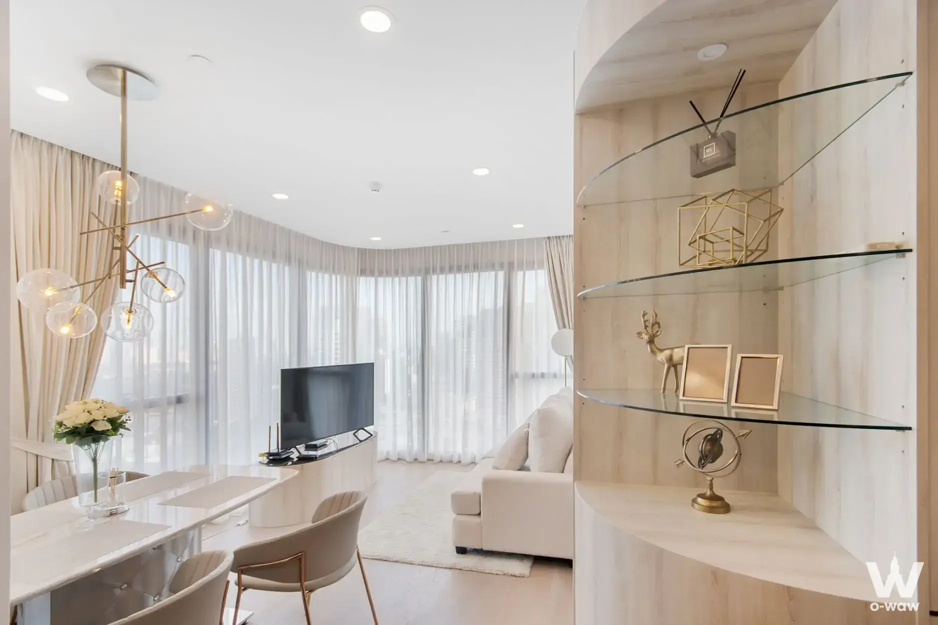 Condo with 2 bedrooms for sale at Ashton Chula-Silom — photo 2 of 5