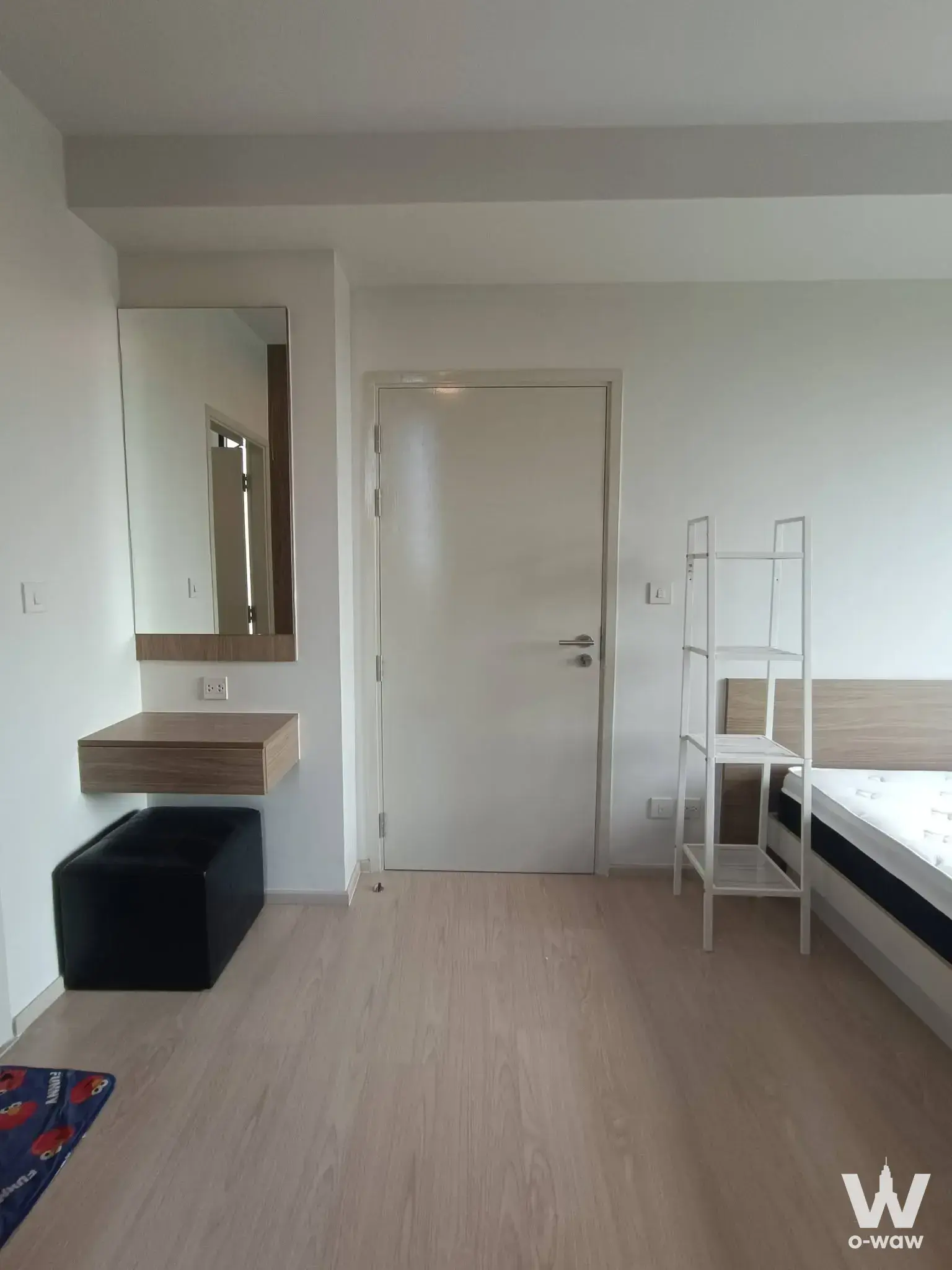 Condo with 1 bedroom for rent at The Gallery Bearing — photo 2 of 5