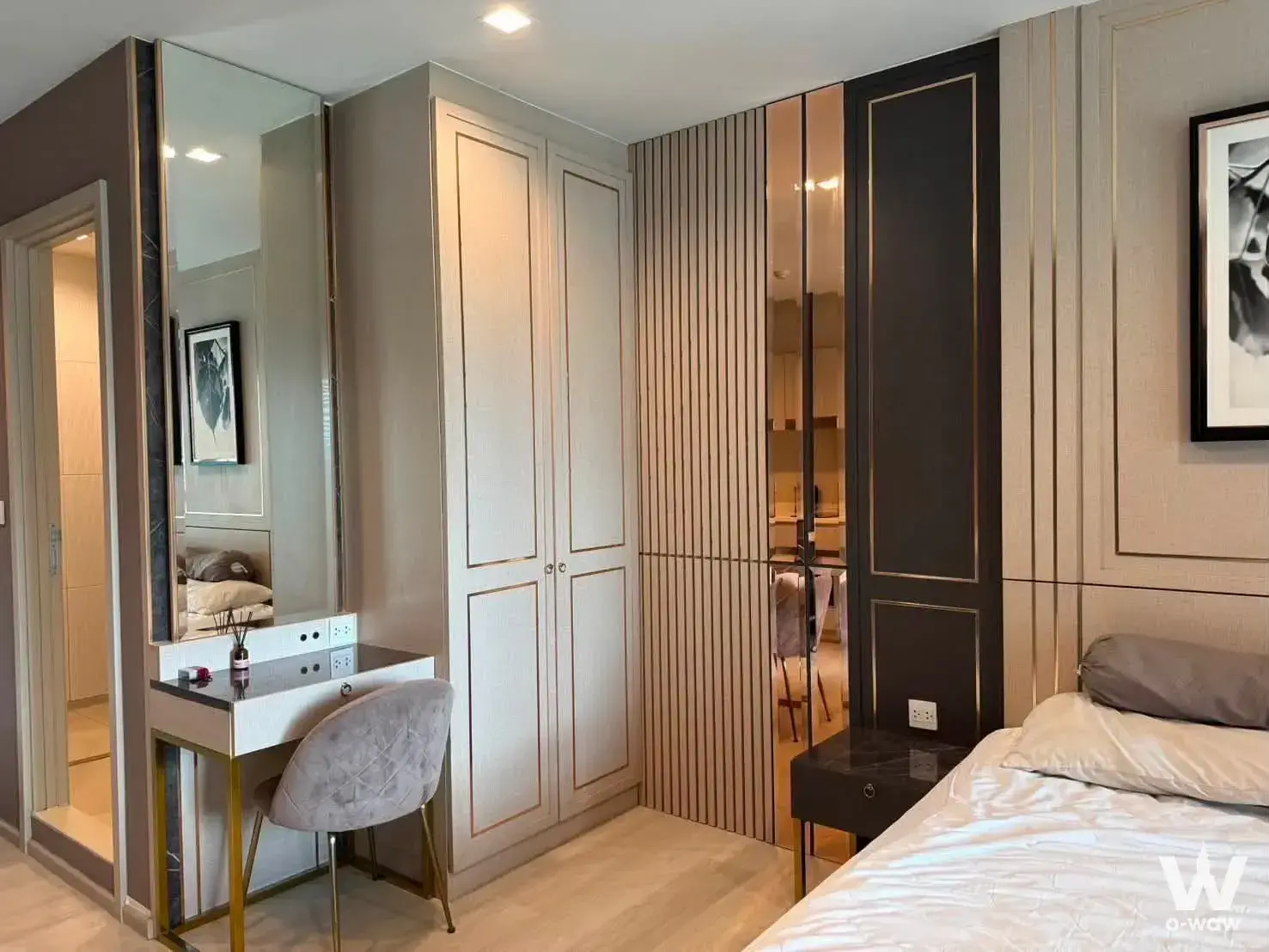Condo with 1 bedroom for rent at Life One Wireless — photo 2 of 4