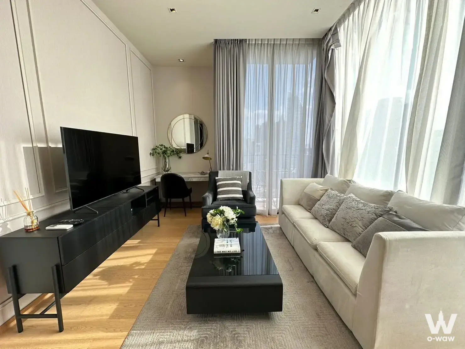 Condo with 2 bedrooms for rent at 28 Chidlom — photo 5 of 5