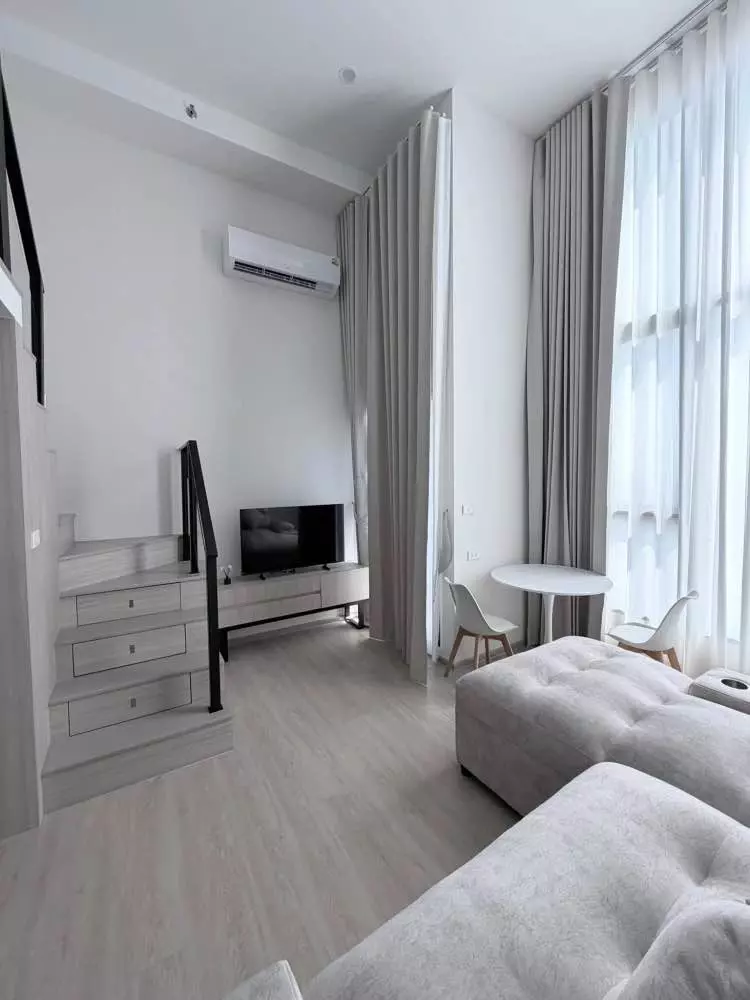 Condo with 1 bedroom for rent at Samut Prakan, Thailand — photo 2 of 11