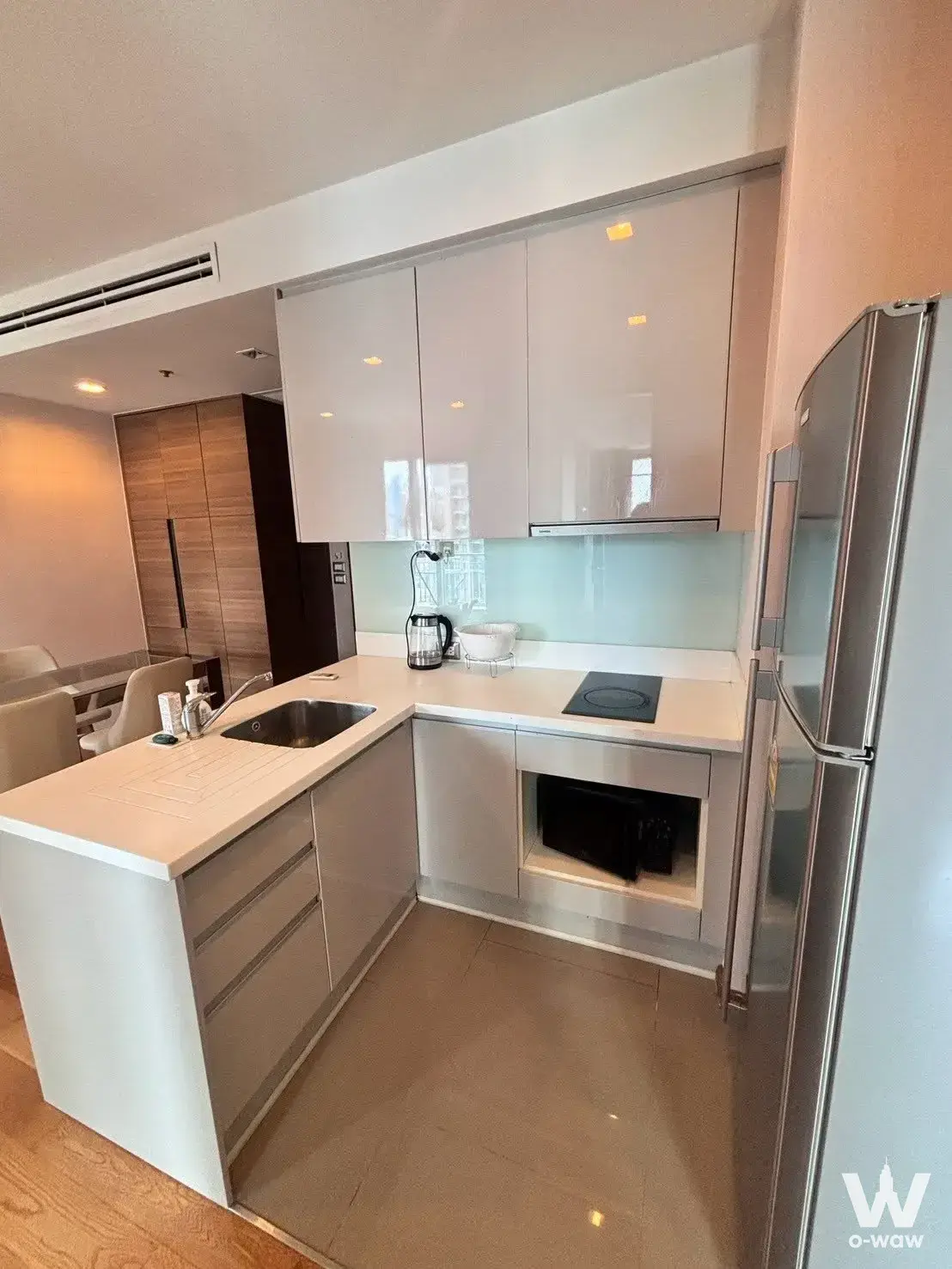 Condo with 2 bedrooms for rent at The Address Asoke — photo 5 of 5