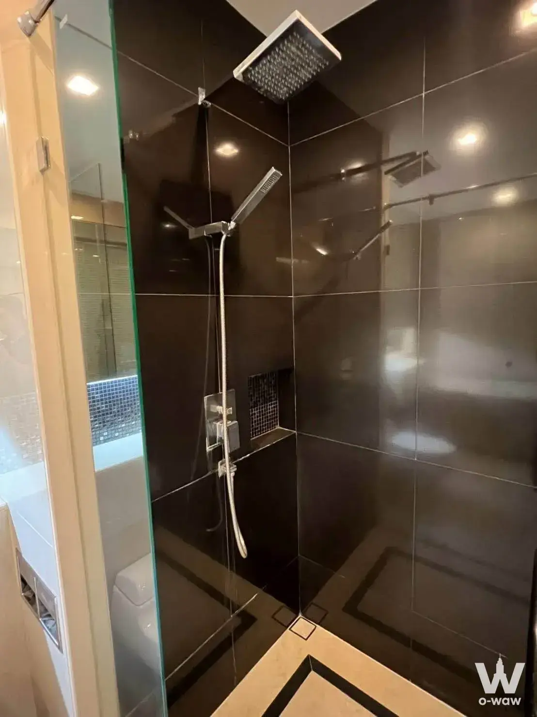 Condo with 1 bedroom for rent at The Address Asoke — photo 4 of 5