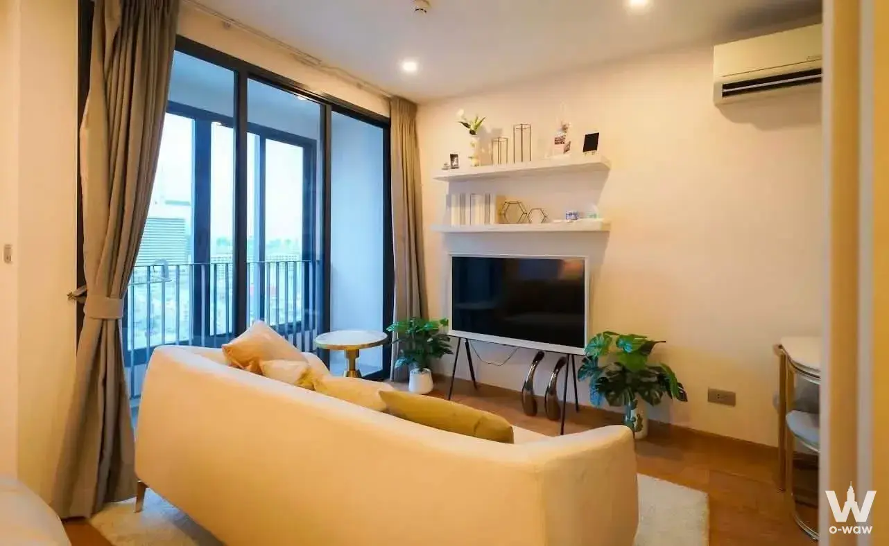 Condo with 1 bedroom for rent at Q Chid Lom - Phetchaburi — photo 1 of 5