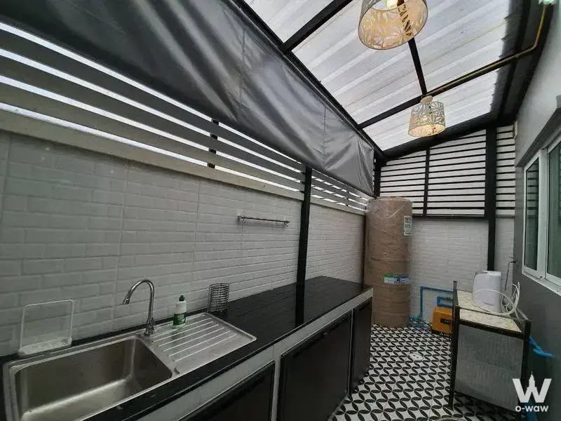 Townhouse with 3 bedrooms for rent at เบล็สทาวน์ ศรีนครินทร์-หนามแดง — photo 5 of 5