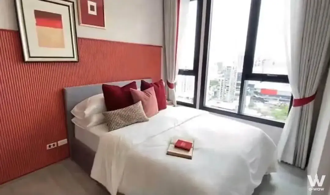 Condo with 1 bedroom for rent at XT Ekkamai — photo 1 of 5