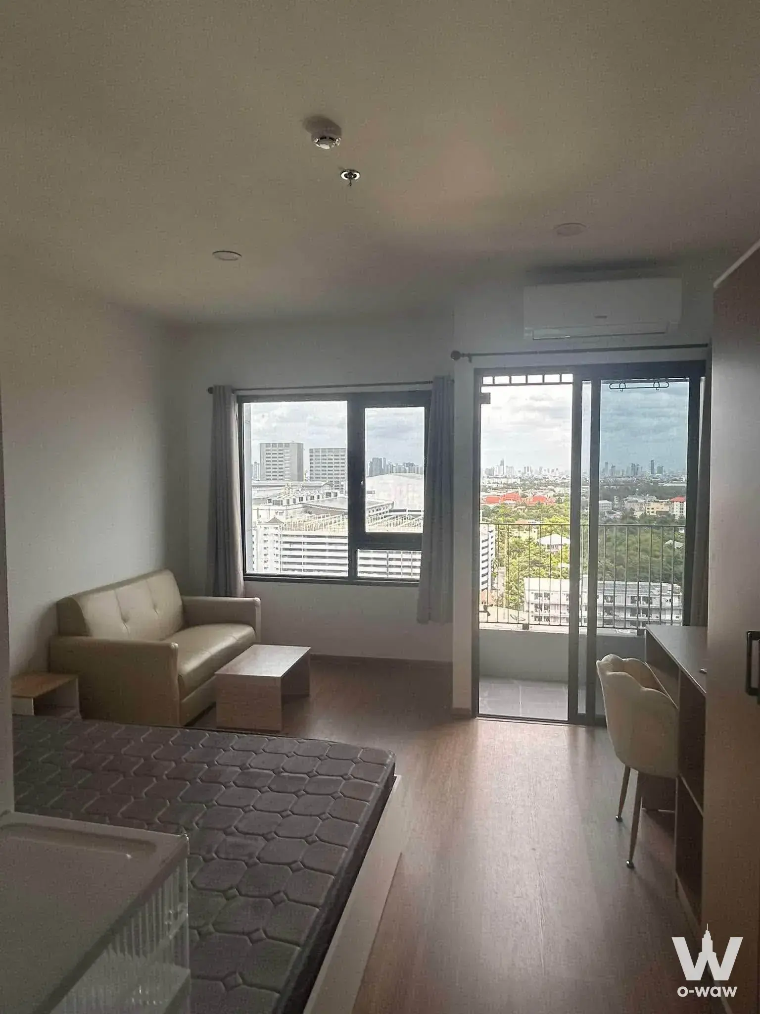 Condo with 1 bedroom for rent at The LIVIN Phetkasem — photo 1 of 4