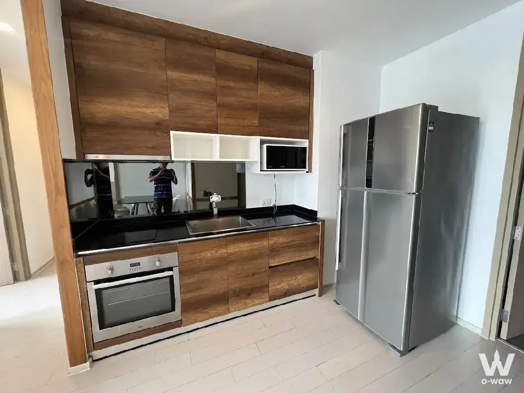 Condo with 2 bedrooms for rent at Noble Ploenchit — photo 3 of 5