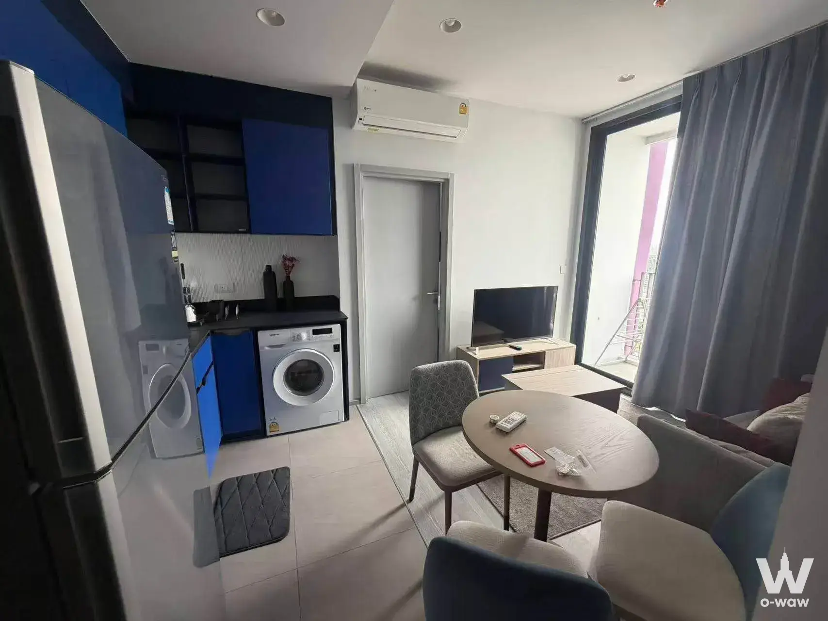 Condo with 2 bedrooms for rent at XT Ekkamai — photo 3 of 5
