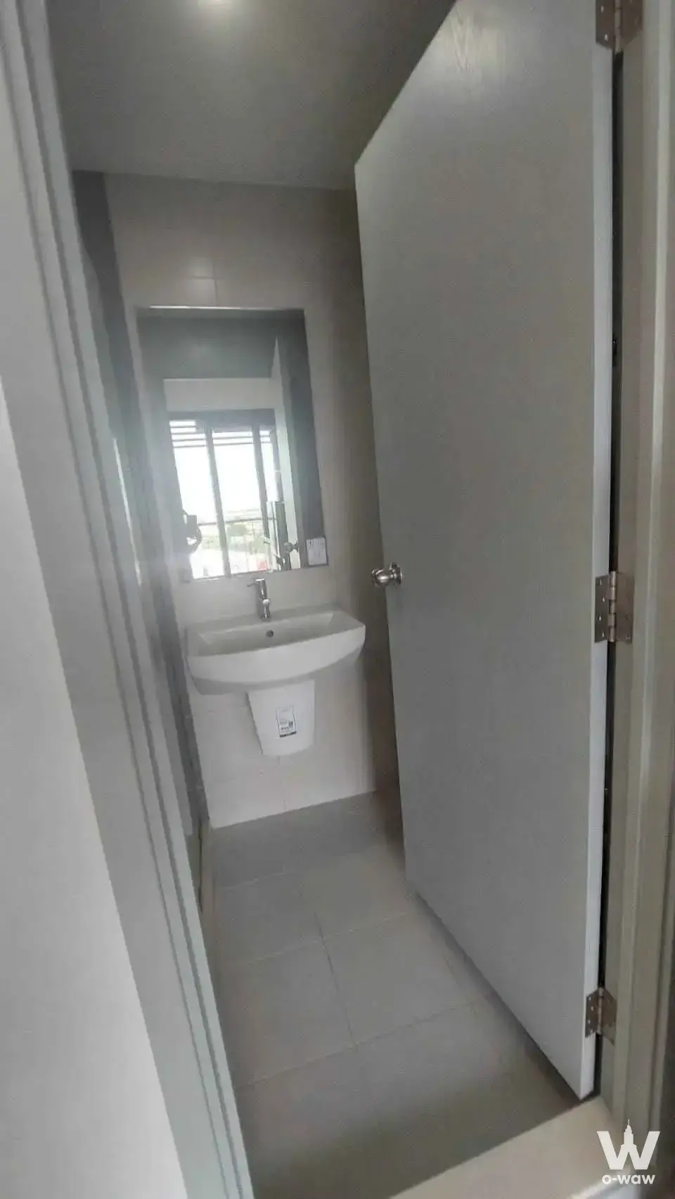 Commercial with 1 bedroom for rent at Ideo Mobi Sukhumvit Eastgate — photo 5 of 5
