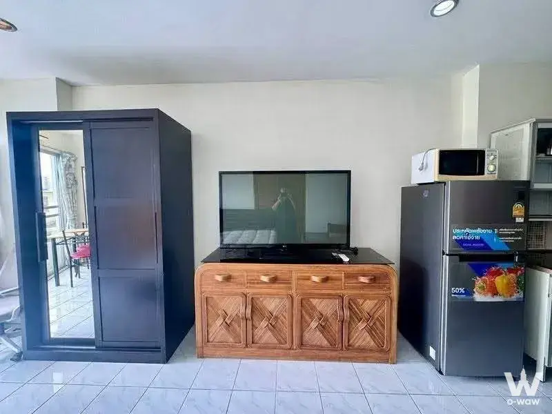Condo with 1 bedroom for sale at View Talay 8 — photo 3 of 5