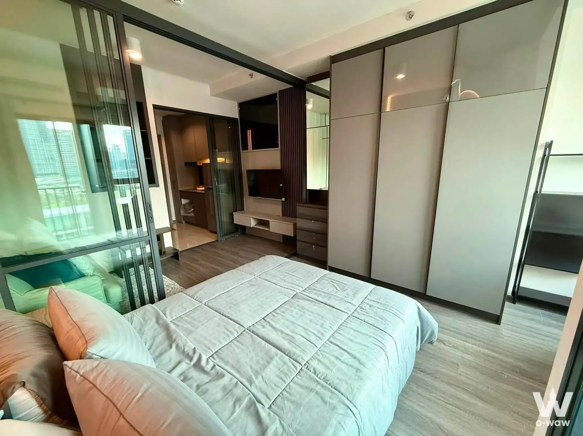 Condo with 1 bedroom for rent at IdeO SUKHUMVIT RAMA 4 — photo 1 of 5