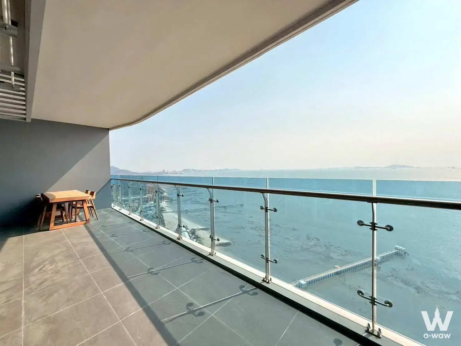 Condo with 2 bedrooms for sale at Altitude Symphony Charoenkrung อัลติจูด ซิมโฟนี เจริญกรุง — photo 1 of 5