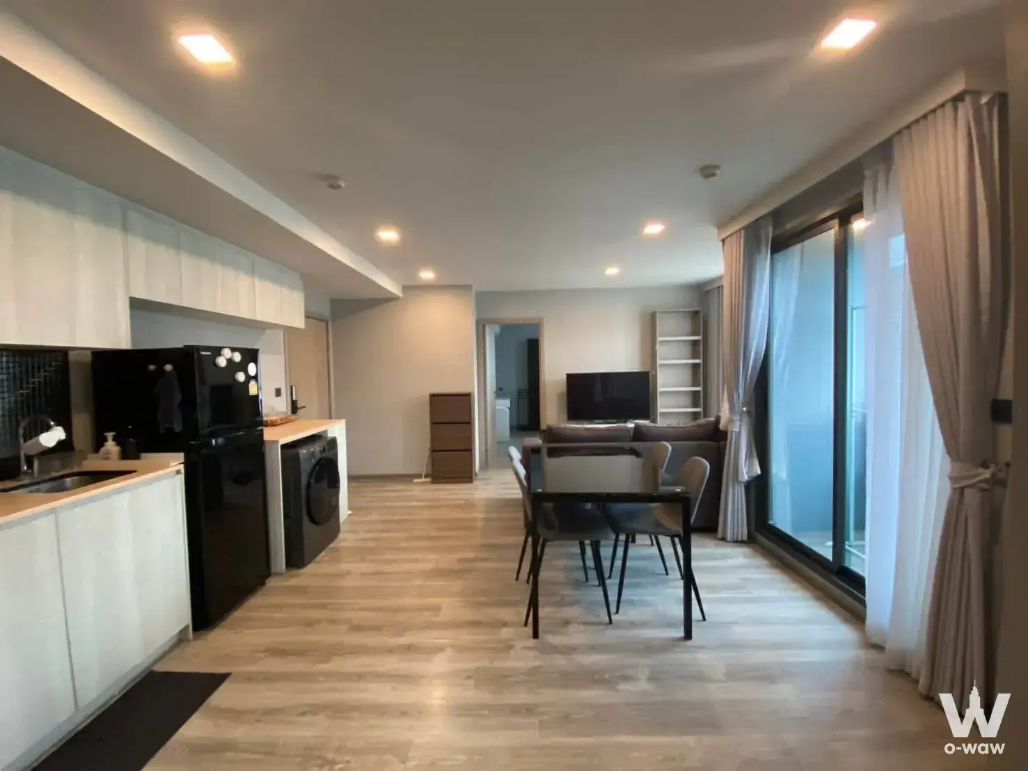 Commercial with 2 bedrooms for rent at Maestro 19 Ratchada19 - Vipha — photo 1 of 5