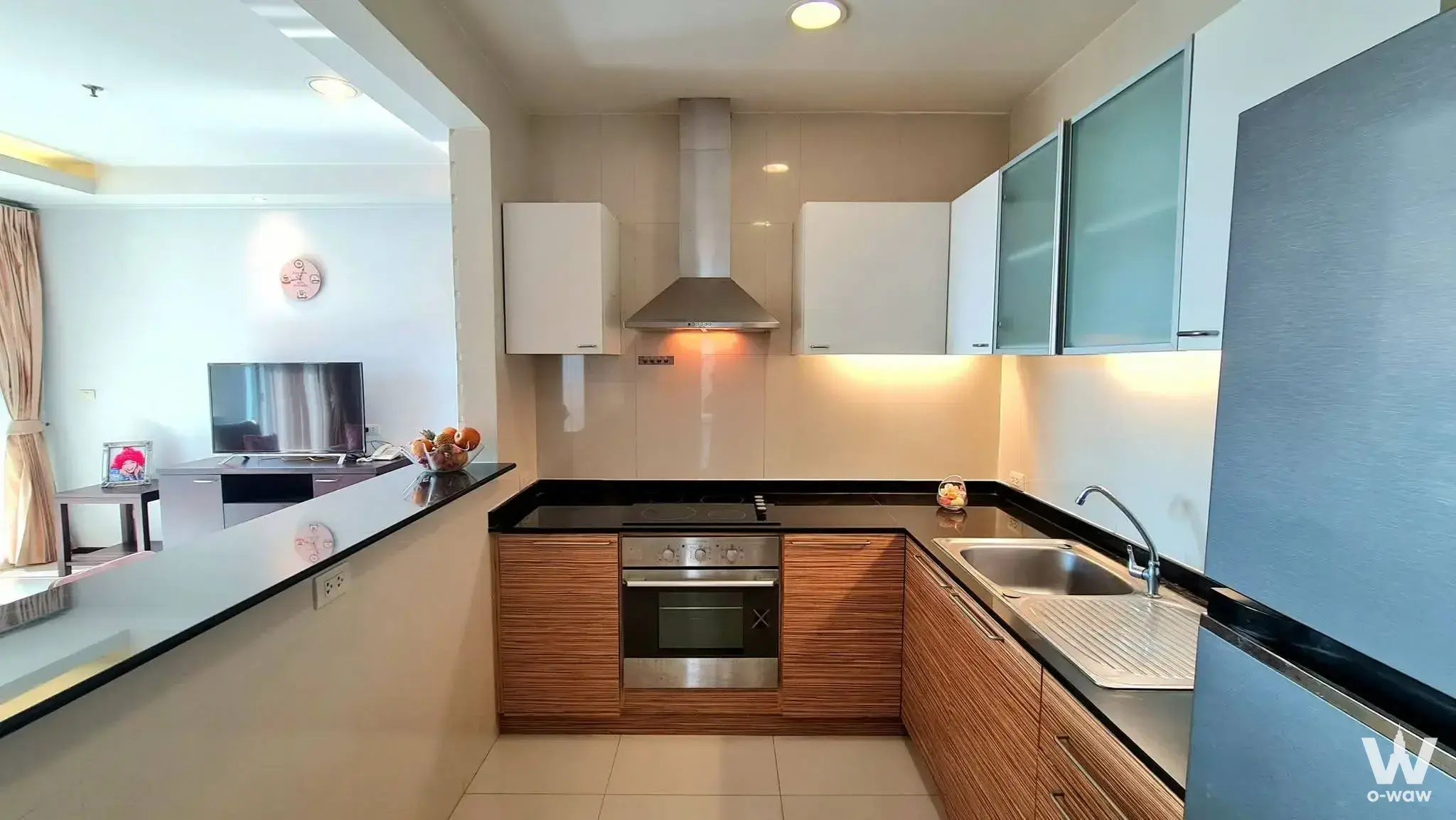 Condo with 2 bedrooms for rent at Piyathip Place Serviced Apartment — photo 4 of 5