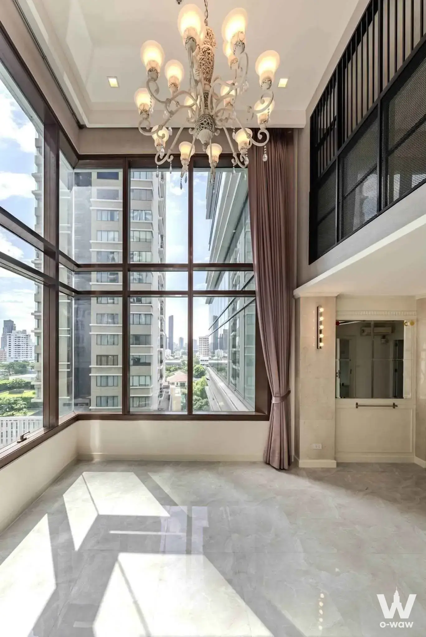 Sukhumvit 24, Phrom Phong, Bangkok
