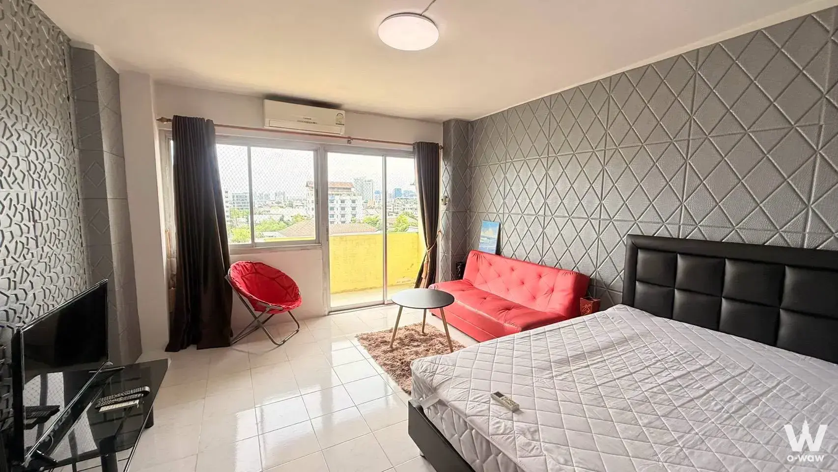 Condo with 1 bedroom for rent at Family Park Condominium (Fp Condo) — photo 2 of 5