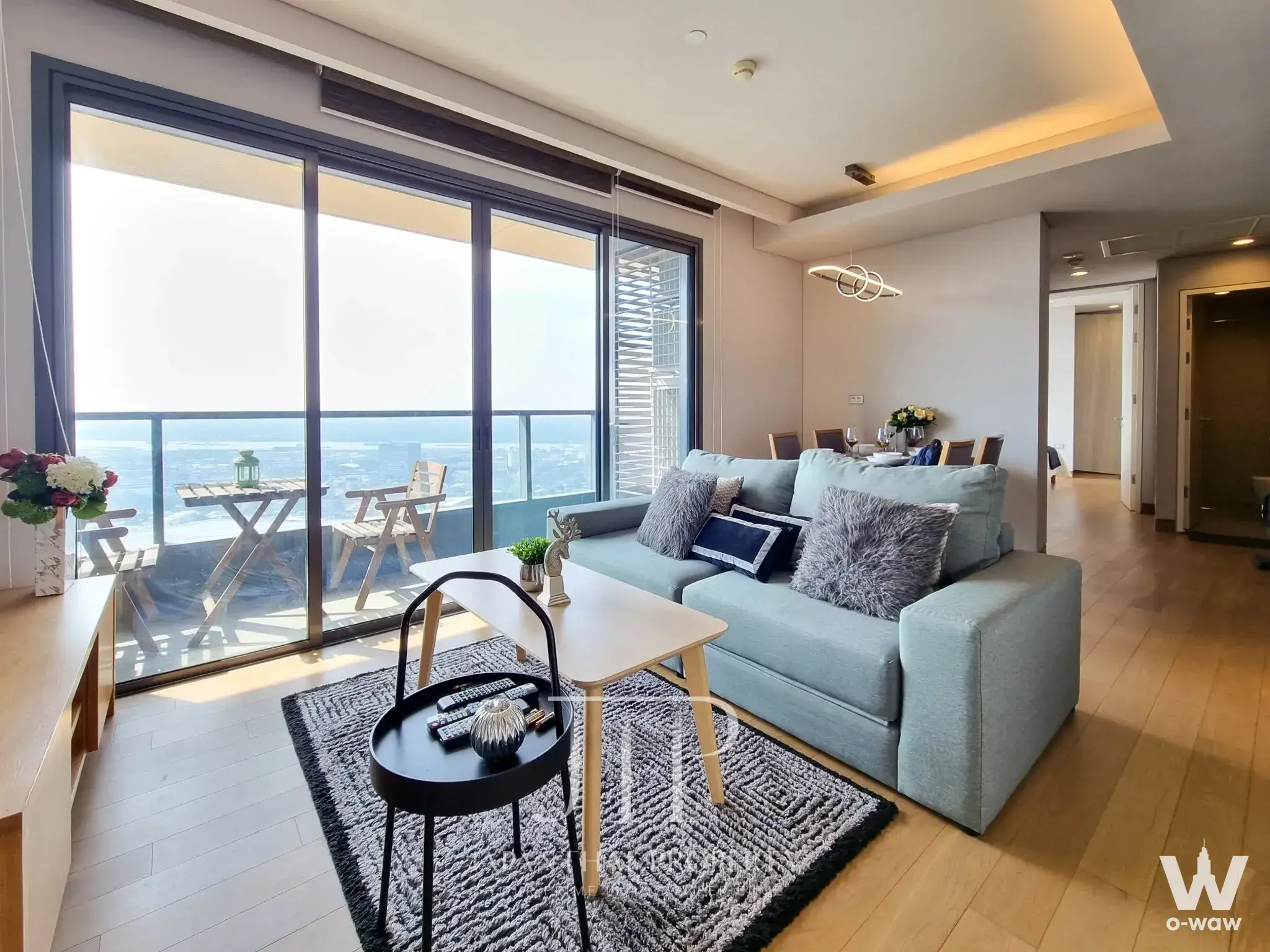Commercial with 2 bedrooms for rent at The Lumpini 24
