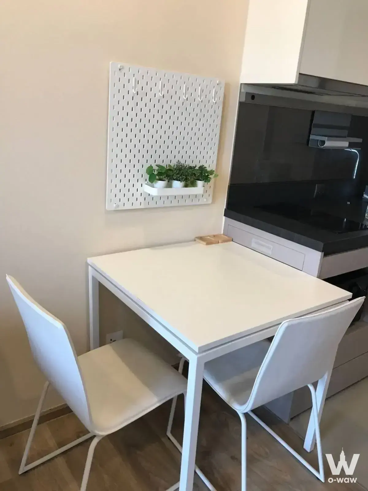 Condo with 1 bedroom for rent at Oka Haus — photo 4 of 5