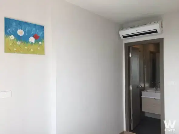 Condo with 2 bedrooms for rent at Ideo O2 — photo 3 of 5