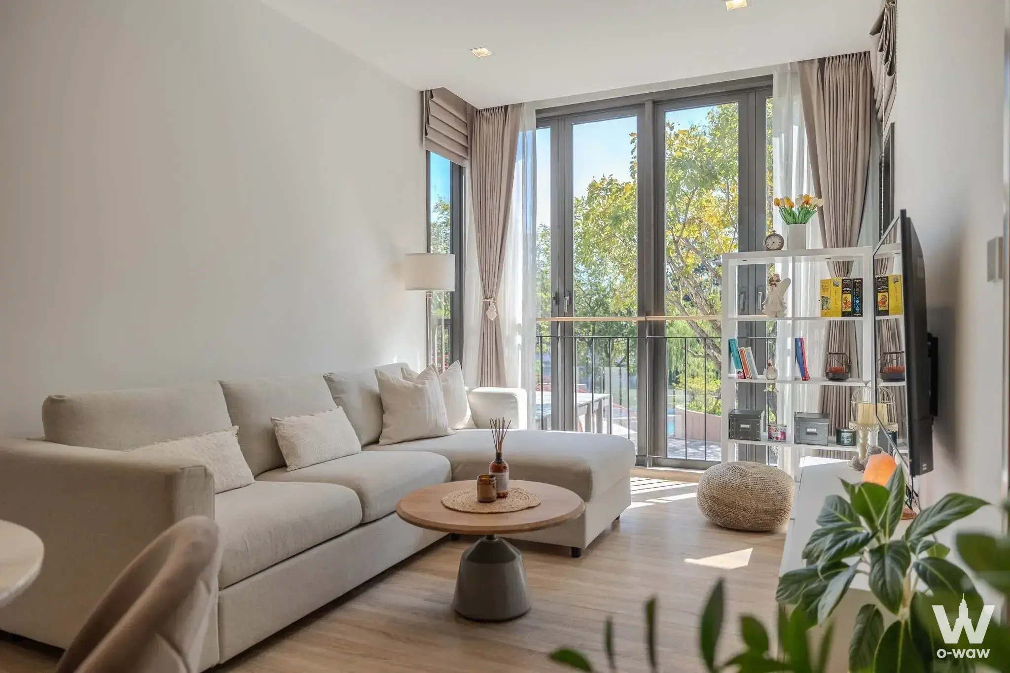 Condo with 2 bedrooms for sale at Kawa Haus — photo 2 of 5