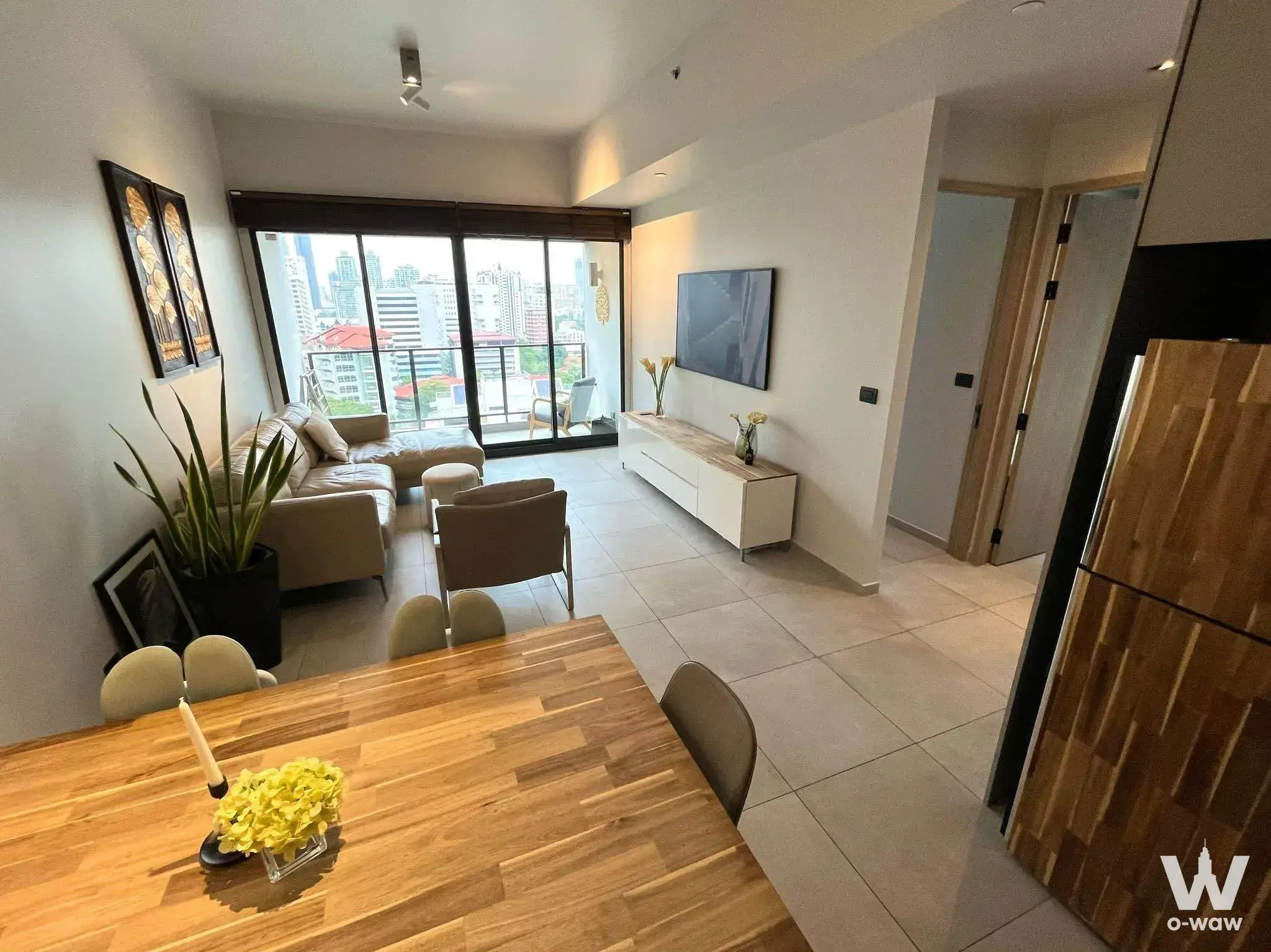 Condo with 2 bedrooms for sale at The Lofts Asoke — photo 3 of 5
