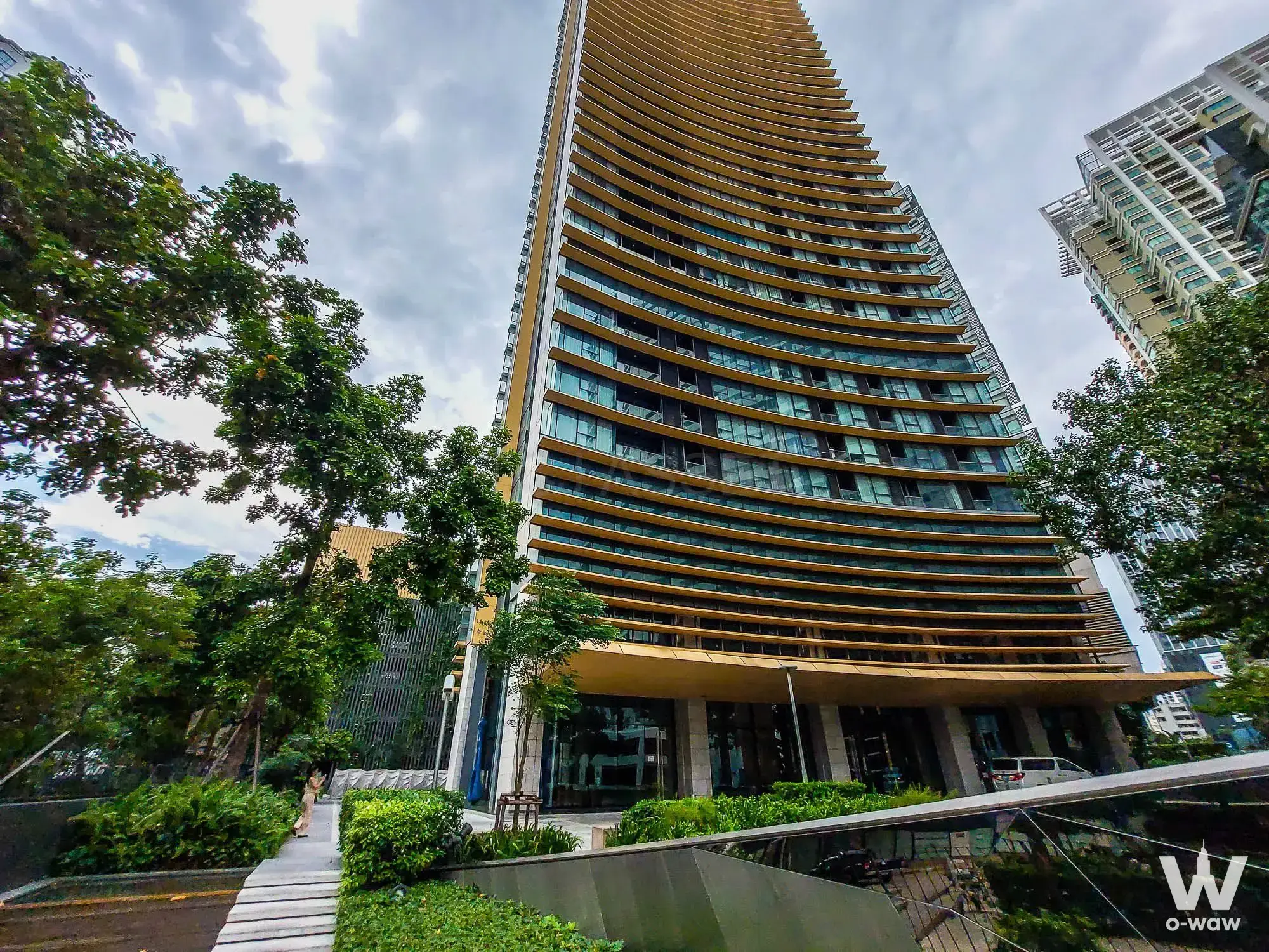 Commercial with 1 bedroom for sale at The Lumpini 24 — photo 1 of 2