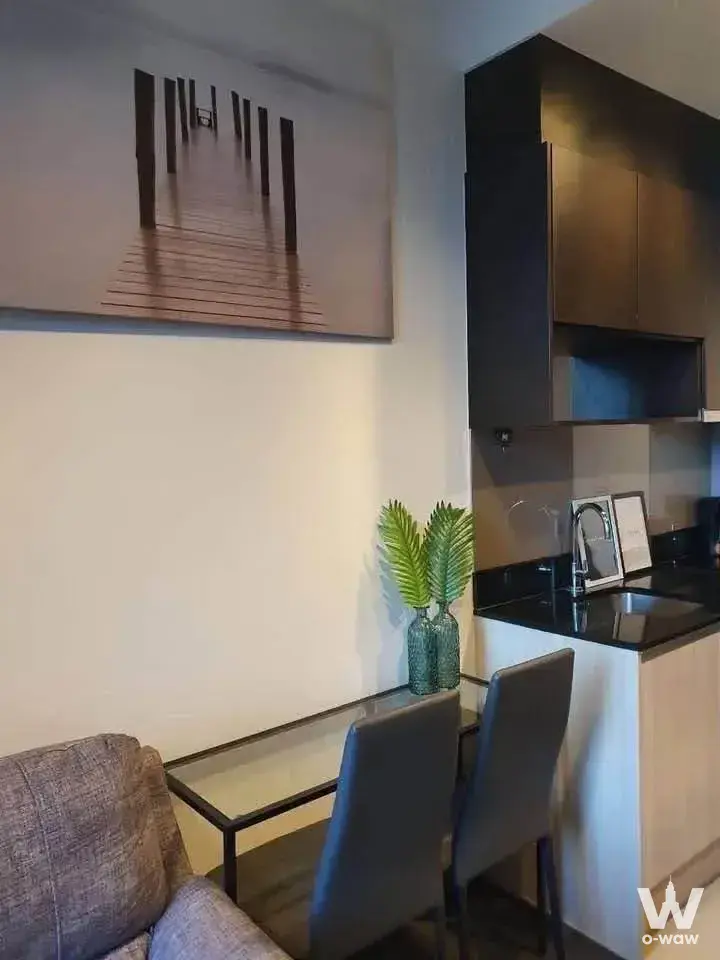 Condo with 1 bedroom for rent at The Edge Sukhumvit 23 — photo 4 of 5