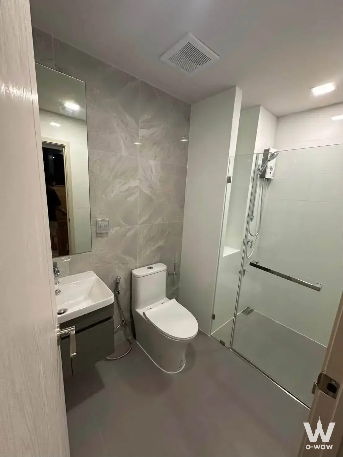 Condo with 1 bedroom for rent at โมดิซ ไรห์ม รามคำแหง — photo 2 of 5