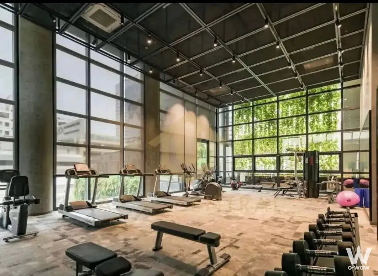 Condo with 2 bedrooms for sale at The Lofts Asoke — photo 4 of 5