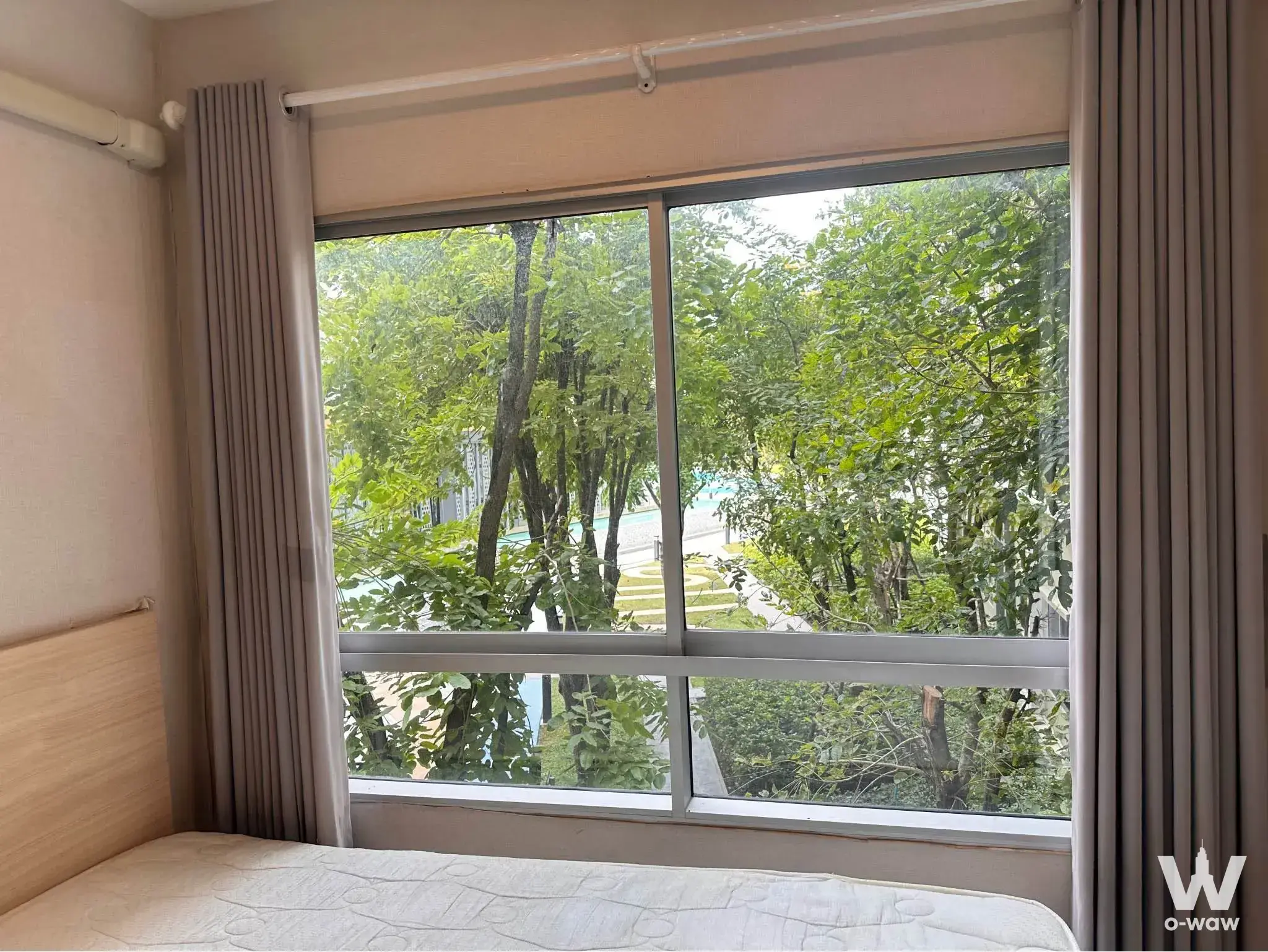Condo with 1 bedroom for rent at Khlong Luang, Pathum Thani — photo 2 of 5