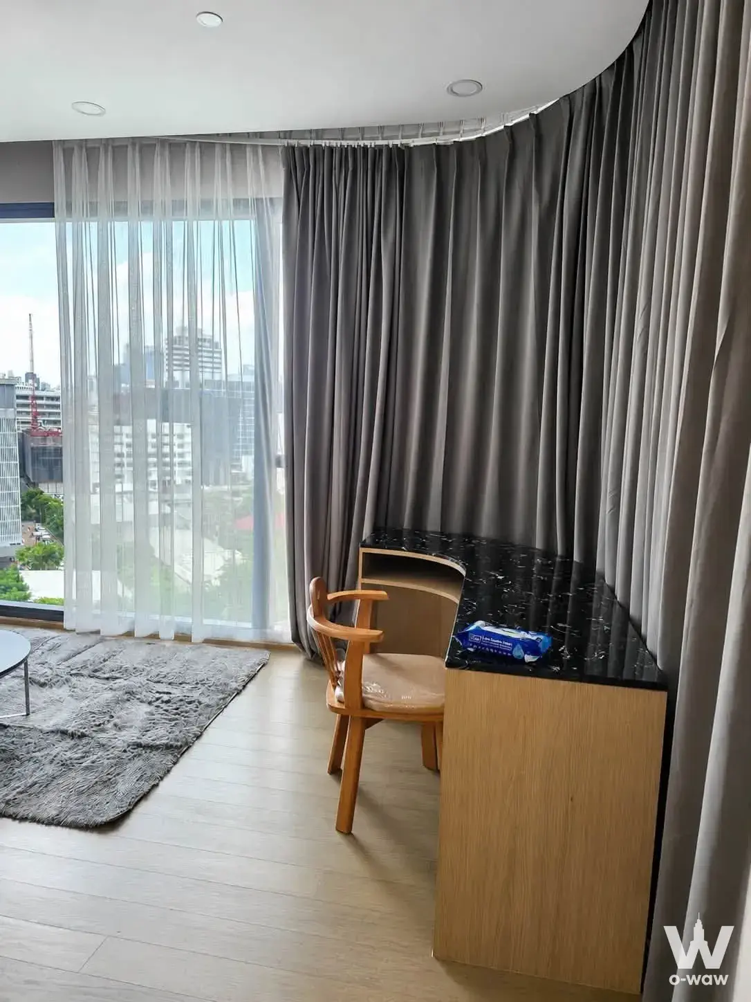 Prime CBD Location, Silom-Sam Yan area, Bangkok. Only 180 m to MRT Sam Yan station.