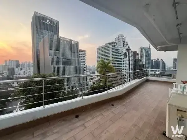 Empty terrace with city skyline views at Supalai Premier Place Asok