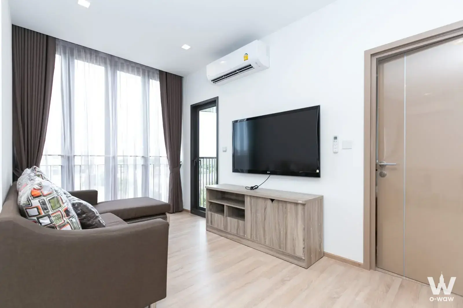 Condo with 2 bedrooms for sale at Kawa Haus — photo 2 of 5