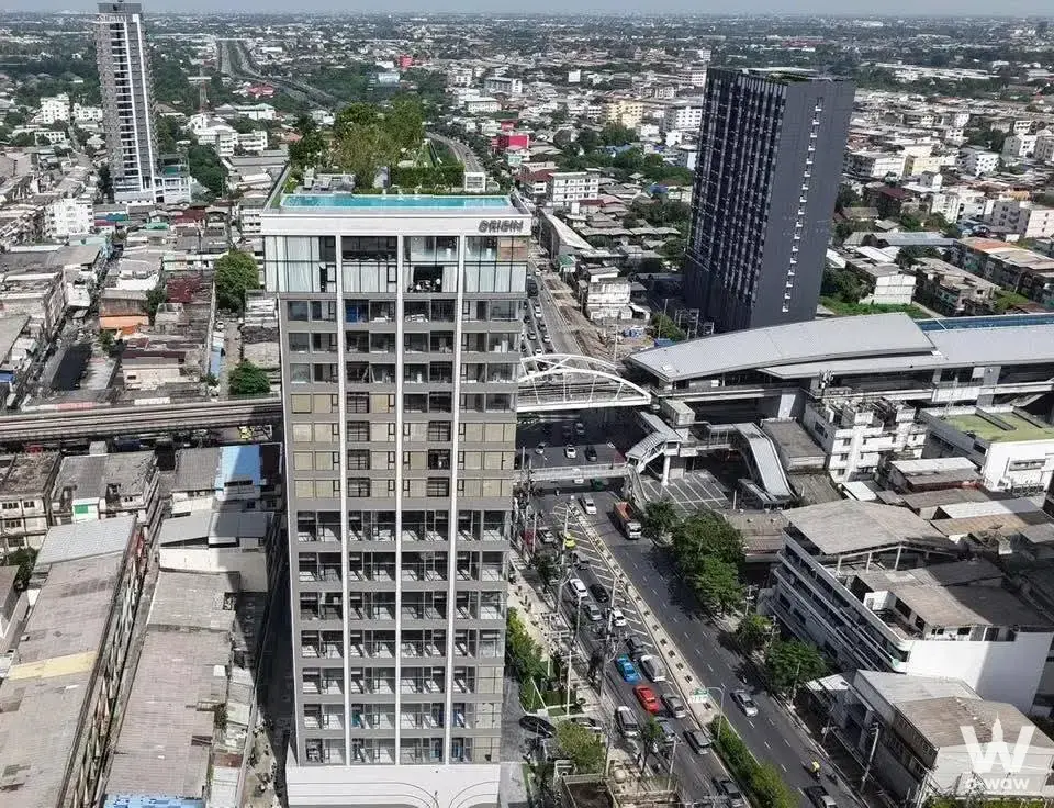 Near MRT Fai Chiaphat Station, Bangkok