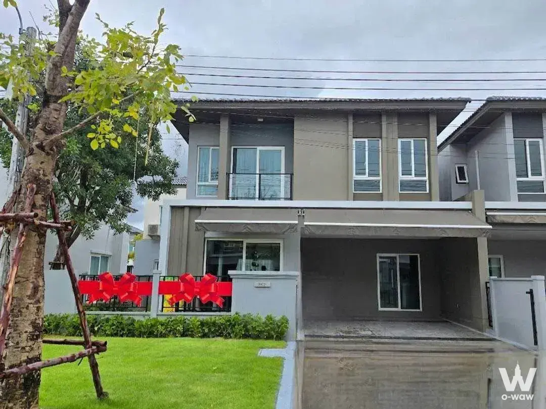 House with 3 bedrooms for rent at Grande Pleno Mega Bangna — photo 1 of 5