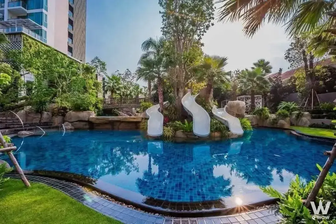 Condo with 1 bedroom for rent at The Riviera Wongamat Beach : เดอะ ริเวียร่า วงศ์อมาตย์ บีช — photo 1 of 3