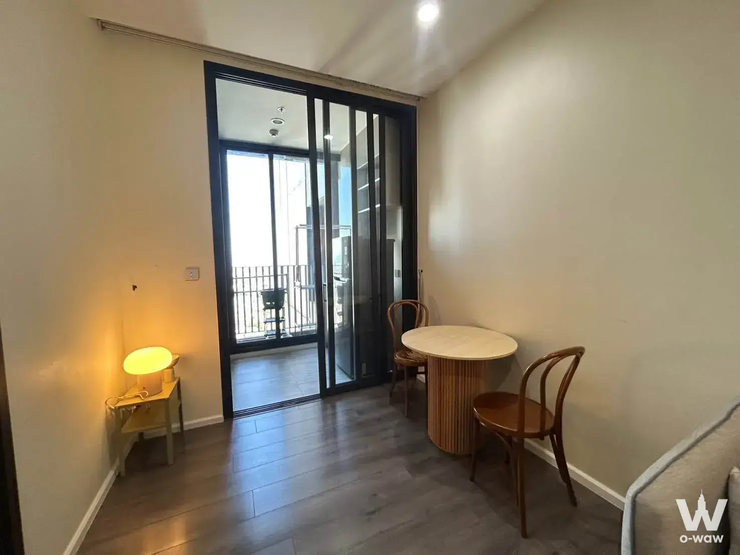Commercial with 1 bedroom for rent at Whizdom Essence Sukhumvit — photo 2 of 5