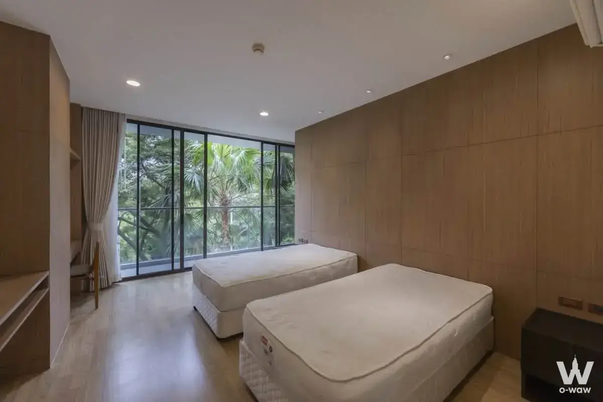 Condo with 3 bedrooms for sale at Park Court Sukhumvit 77 — photo 2 of 5