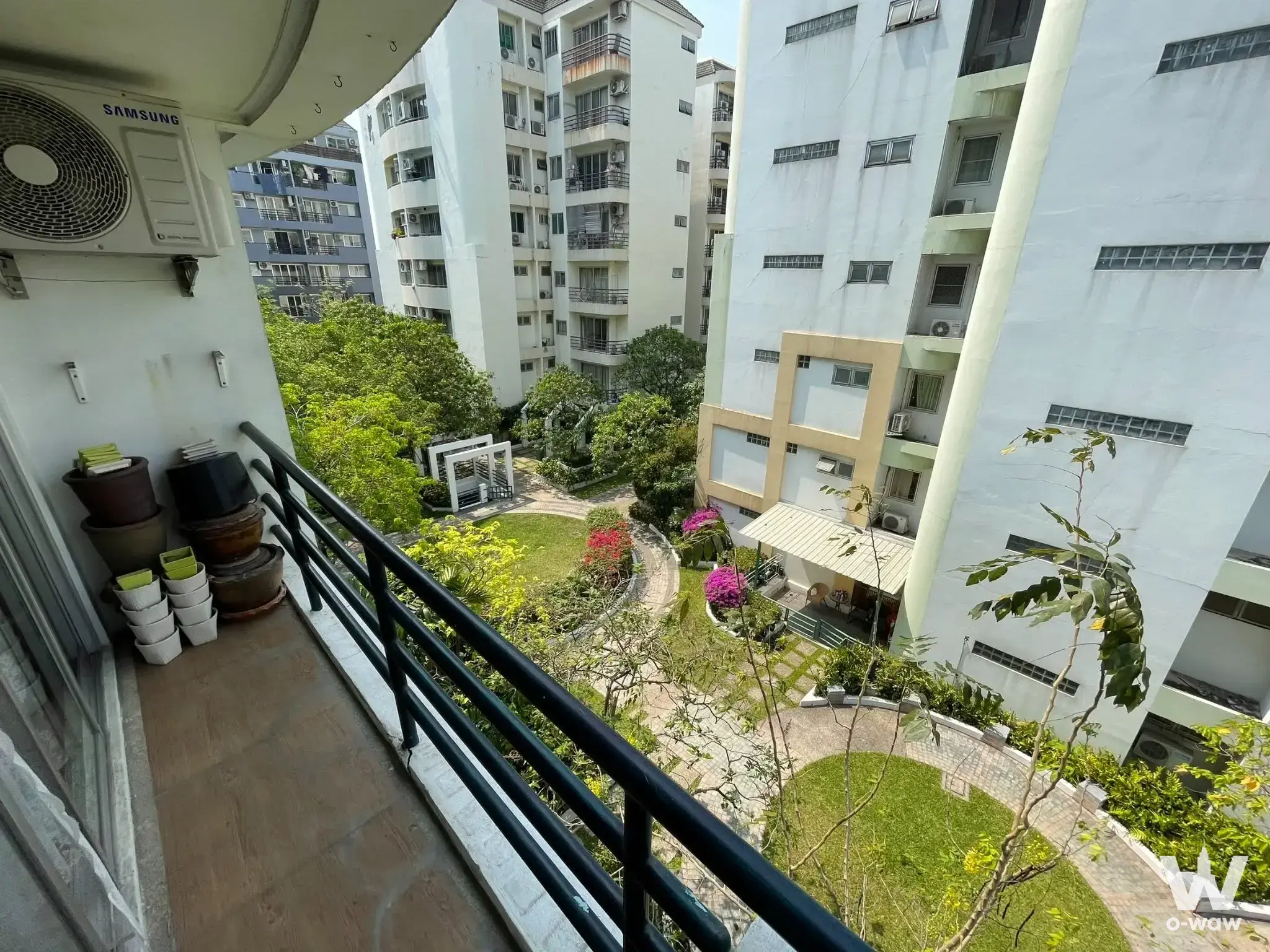 Condo with 2 bedrooms for rent at Waterford Park Rama 4 — photo 2 of 5