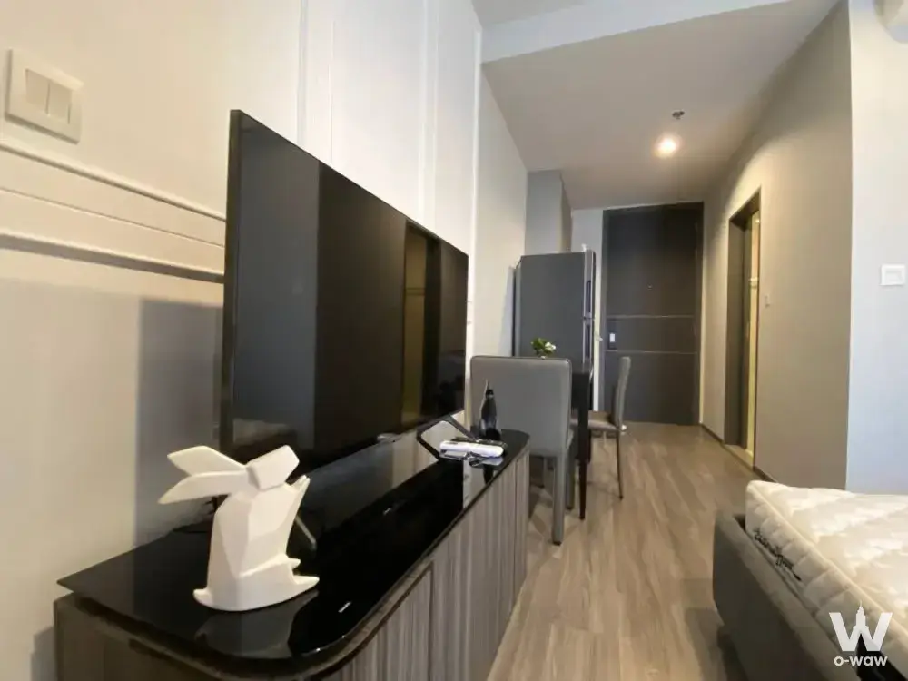Condo with 1 bedroom for rent at Ideo Mobi Rangnam — photo 5 of 5