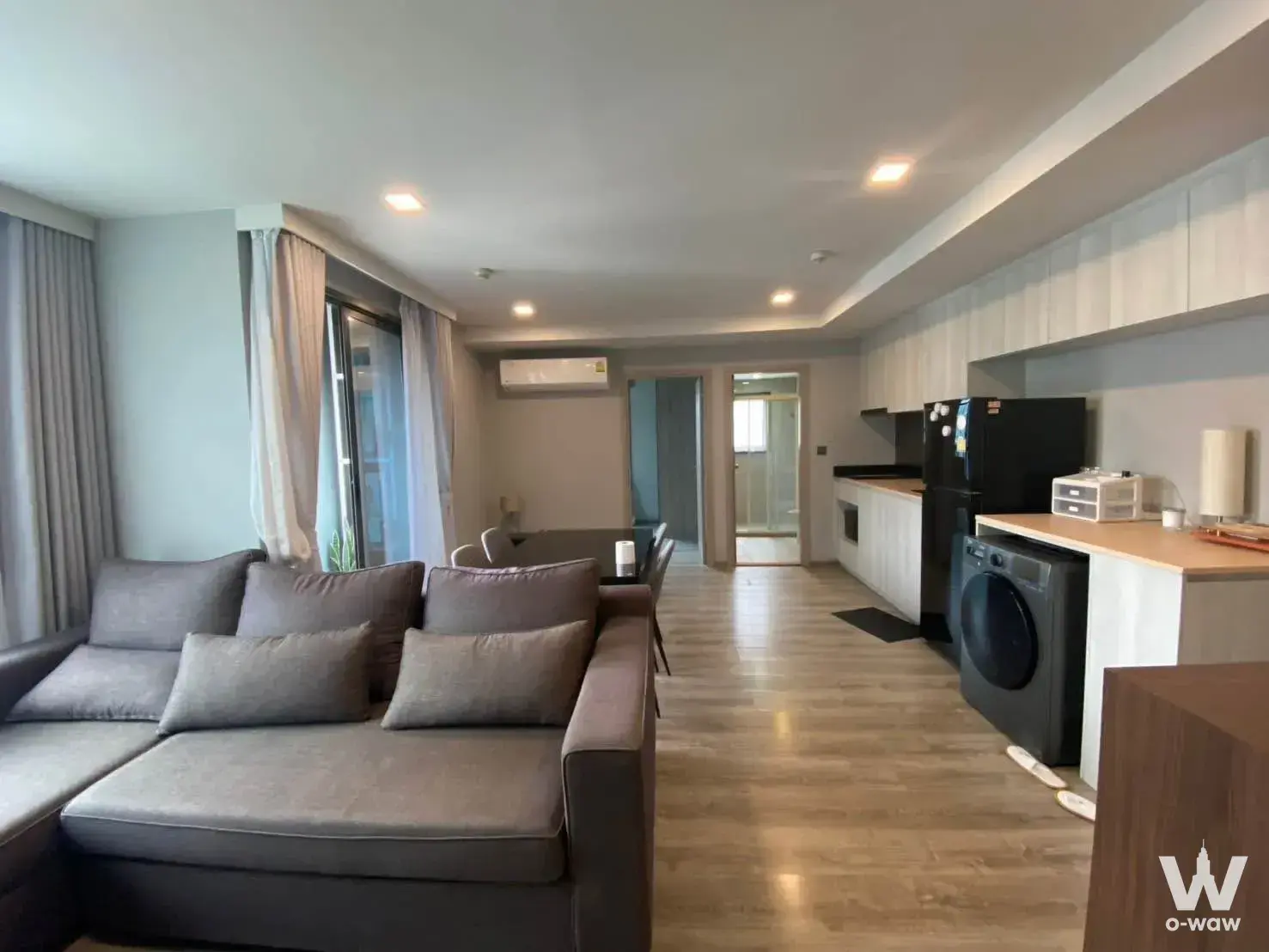 Commercial with 2 bedrooms for rent at Maestro 19 Ratchada19 - Vipha — photo 2 of 5