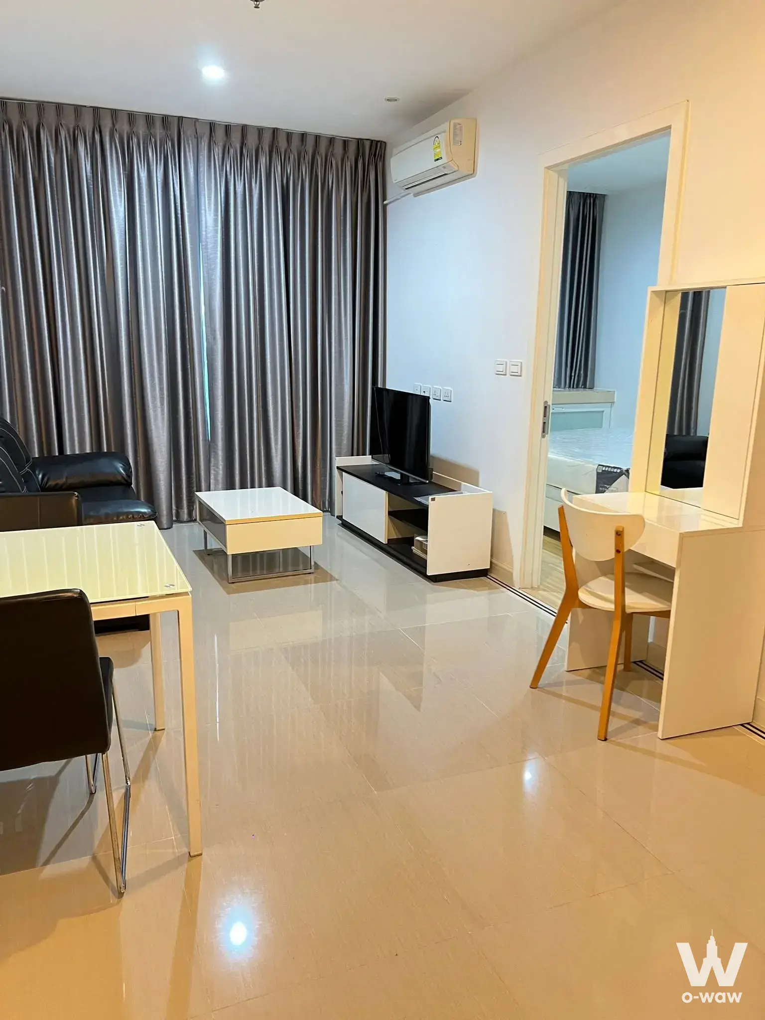 Commercial with 1 bedroom for rent at TC Green Rama 9 — photo 3 of 5