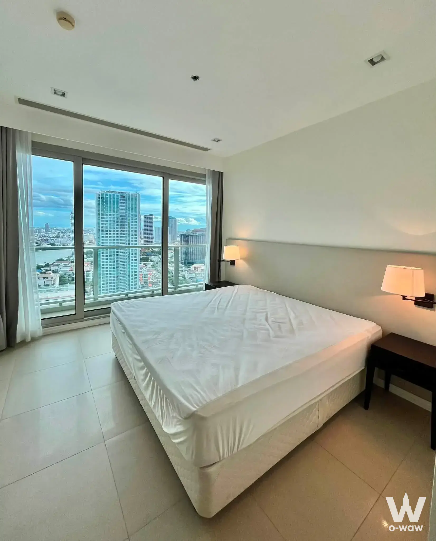 Condo with 3 bedrooms for rent at The River Condominium — photo 5 of 5