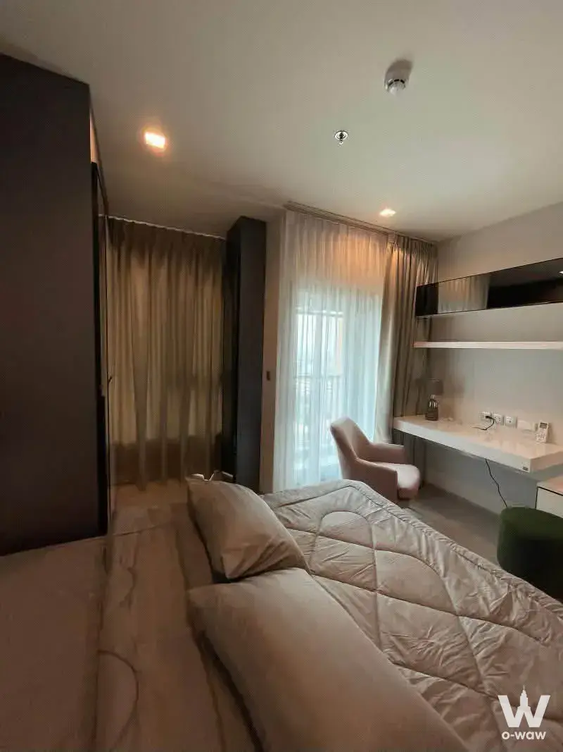Condo with 1 bedroom for rent at Life Sukhumvit 62 — photo 2 of 5