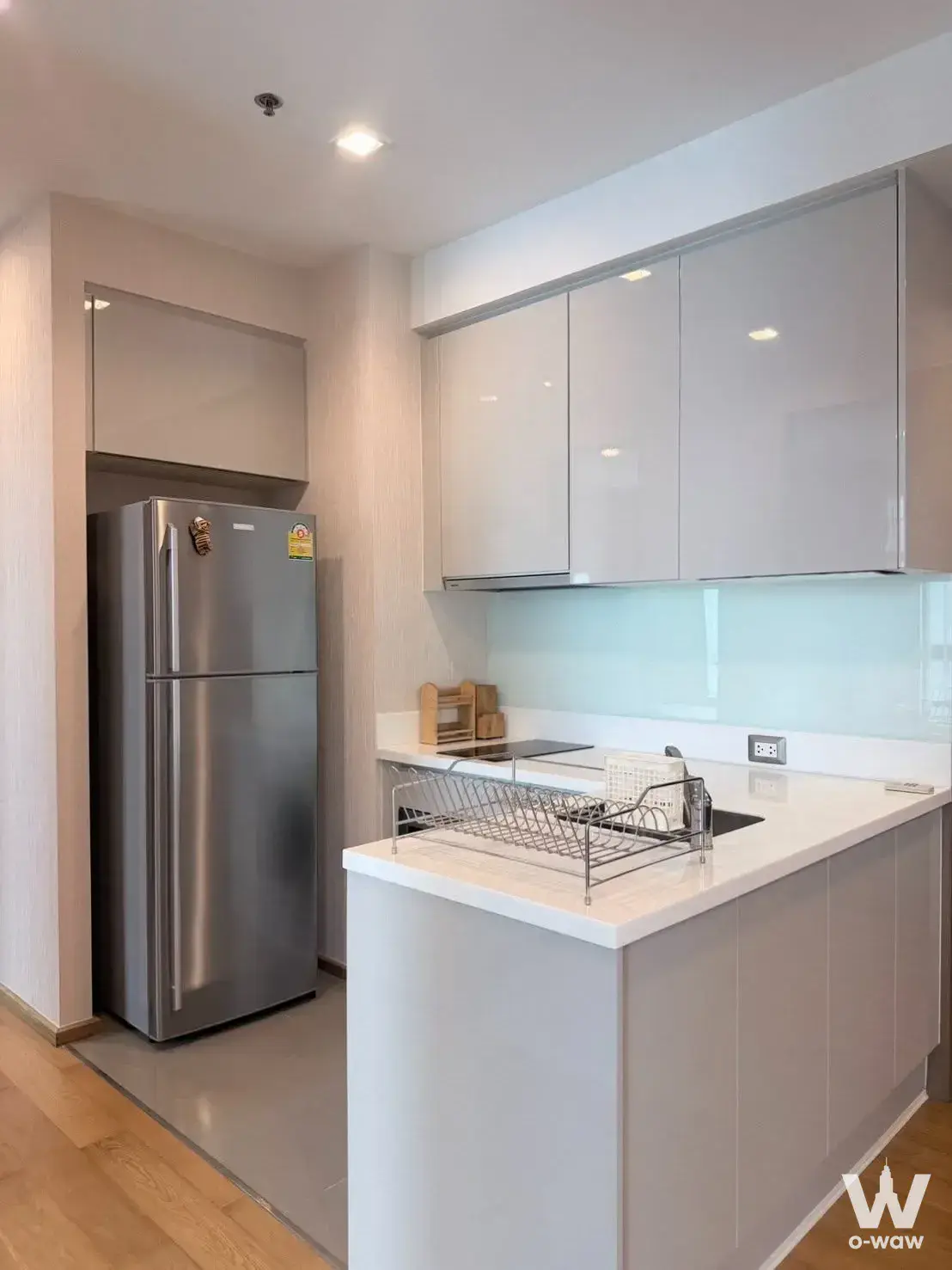 Condo with 2 bedrooms for rent at The Address Asoke — photo 3 of 4