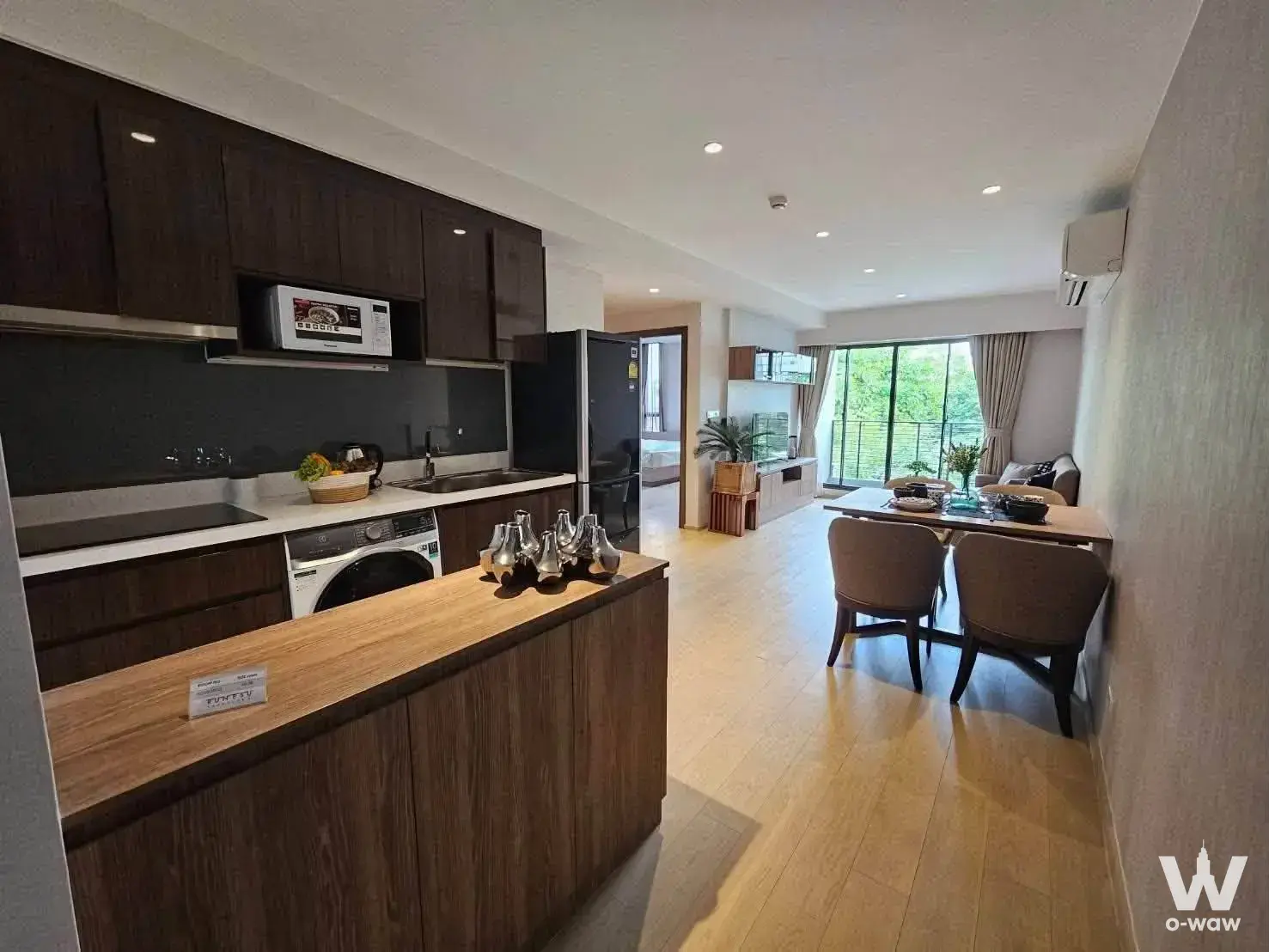 Condo with 2 bedrooms for rent at Runesu Thonglor 5 — photo 3 of 5