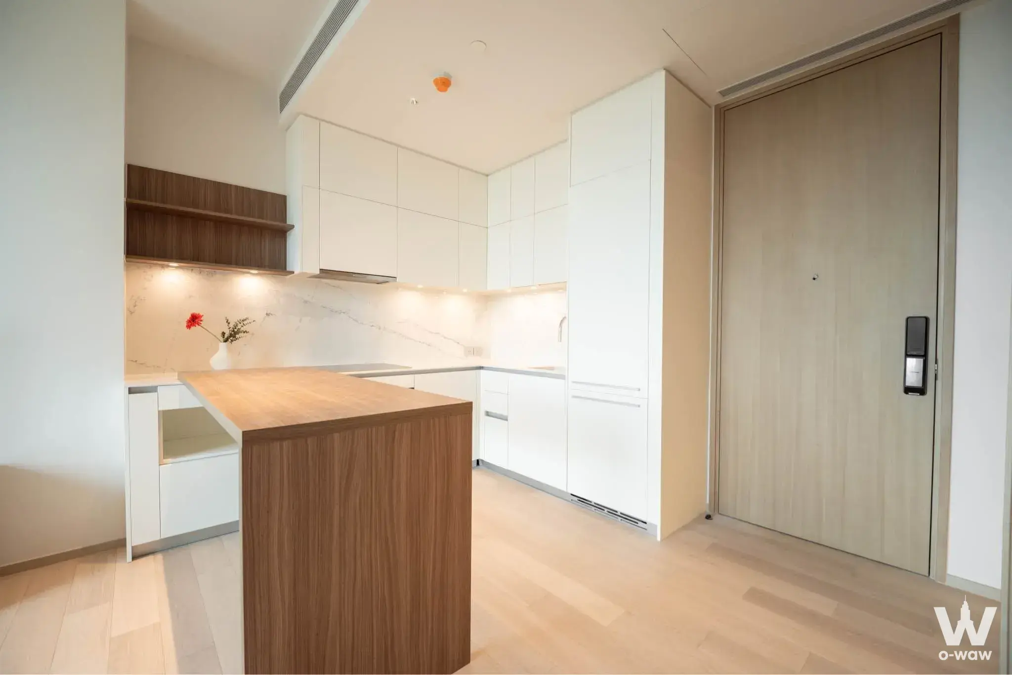 Commercial with 1 bedroom for rent at One Bangkok — photo 3 of 4