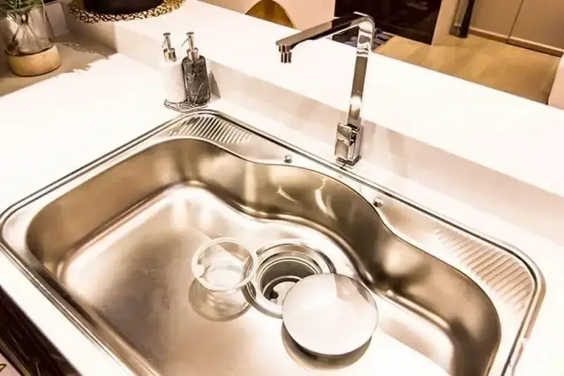 Condo with 1 bedroom for sale at Runesu Thonglor 5 — photo 2 of 5