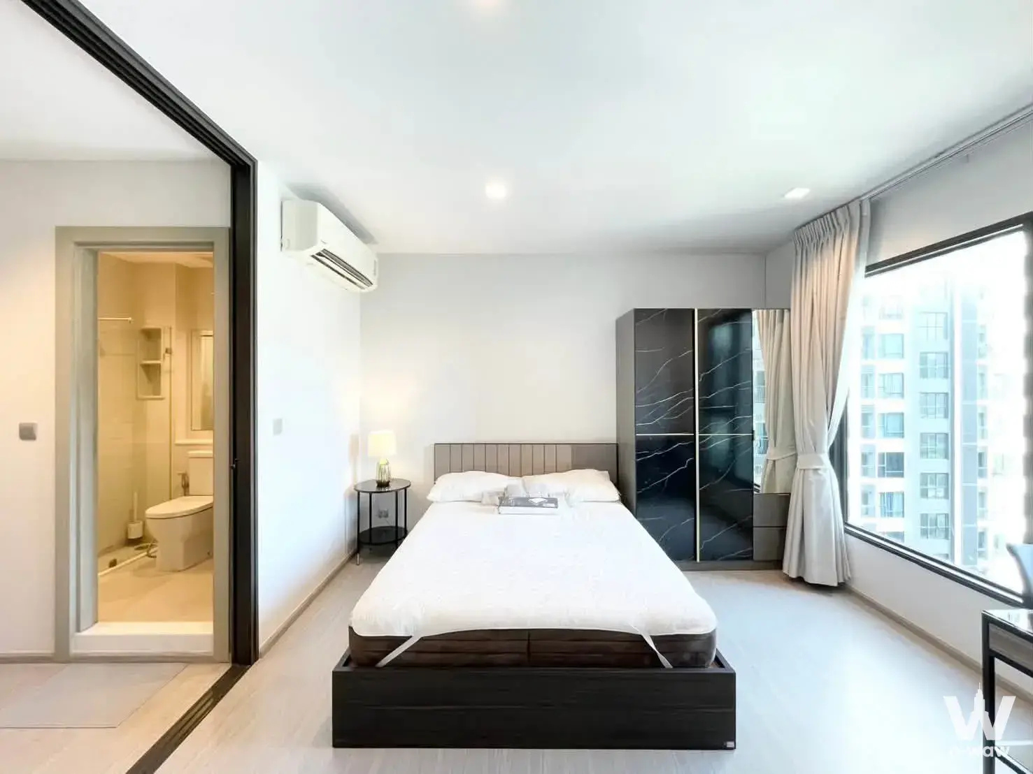 Condo with 1 bedroom for rent at Life Asoke - Rama 9 — photo 4 of 5